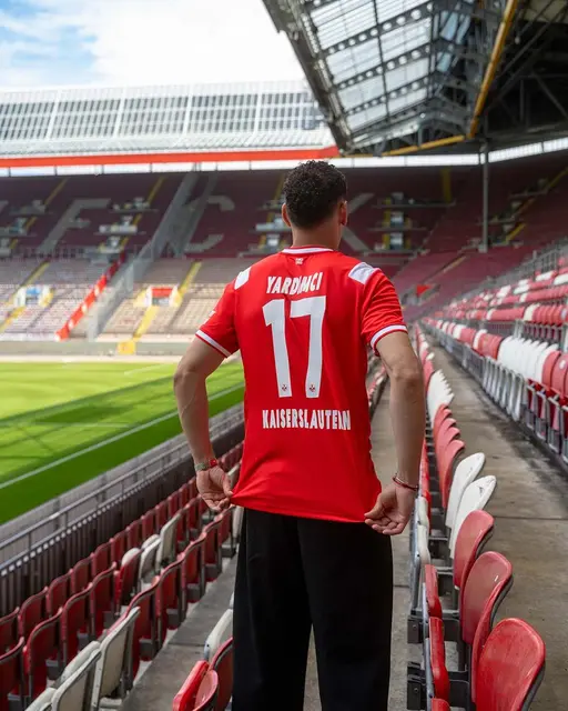 Yardimici bekommt die Rückennummer 17 | Foto: 1. FC Kaiserslautern