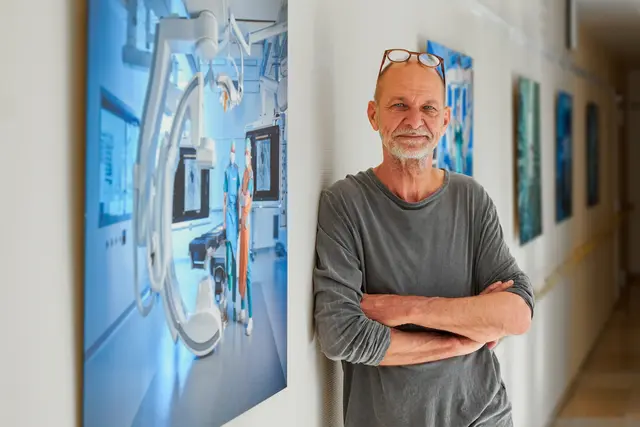 Fotograf und Künstler Thomas Brenner präsentiert seine Ausstellung „August Sander und Industrie 4.0“ im Westpfalz-Klinikum Kaiserslautern | Foto: WKK/gratis