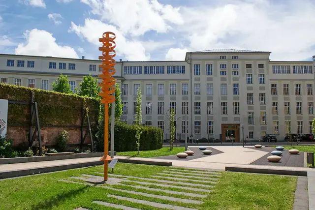 Die Rheinberger-Passage ist ein neuer Stadtplatz in Pirmasens, der zwischen Teichstraße und Schachenstraße liegt | Foto: Frank Schäfer