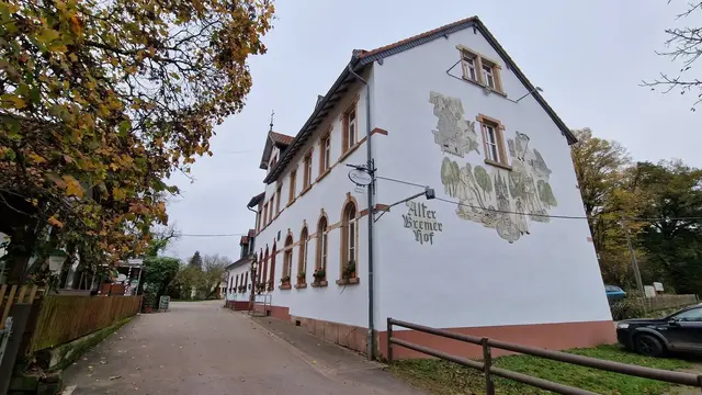 Der "Bremerhof" als gern genommener Ausgangs- oder/und Zielort für eine Wanderung zum Humberg | Foto: Ralf Vester 