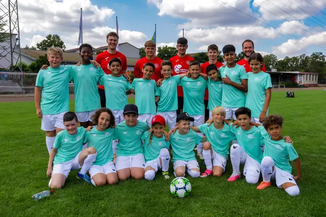 Die Kinder hatten großen Spaß am Anpfiff Fußballcamp. | Foto: Anpfiff ins Leben