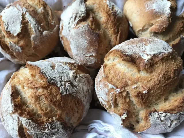 Roggenbrötchen selbst backen ist mit unserem Rezept ganz leicht | Foto: Stephanie Walter