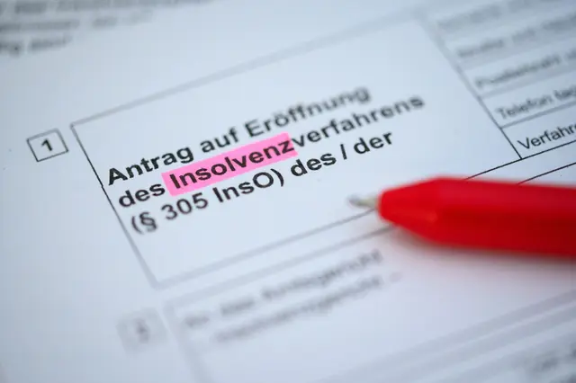 Der Klebebandhersteller Monta hat ein Insolvenzverfahren in Eigenverwaltung beantragt. (Symbolbild) | Foto: Jonas Walzberg/dpa