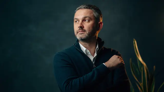 Vergleich von Familienstiftung und privatnützigem Verein bei Vermögensschutz, Nachfolge und Steuerfolgen. | Foto: Jakob Brilz