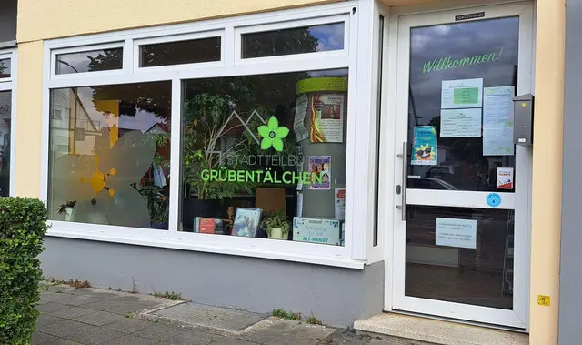 Karin Fuchs vom Seniorenbeirat der Stadt Kaiserslautern lädt zur vierteljährlichen Sprechstunde ins Stadtteilbüro Grübentälchen ein | Foto: Monika Klein