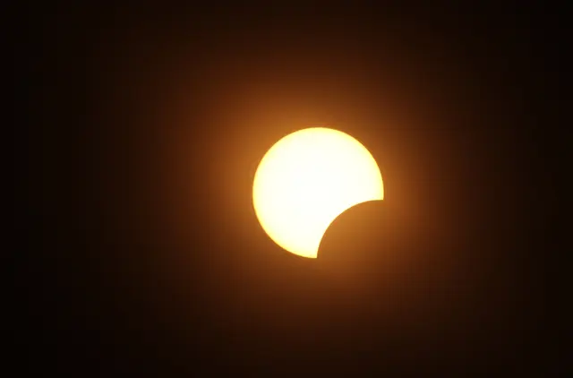 Totale Sonnenfinsternis - Europa im Mondschatten: Die ARTE-Doku erklärt Phasen, sichere Beobachtung und Forschung rund um die Sonne. | Foto: ARTE G.E.I.E.