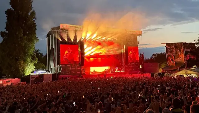 Die Fans genießen die unvergleichliche Stimmung beim Fest. | Foto: Thorsten Kornmann (2025)