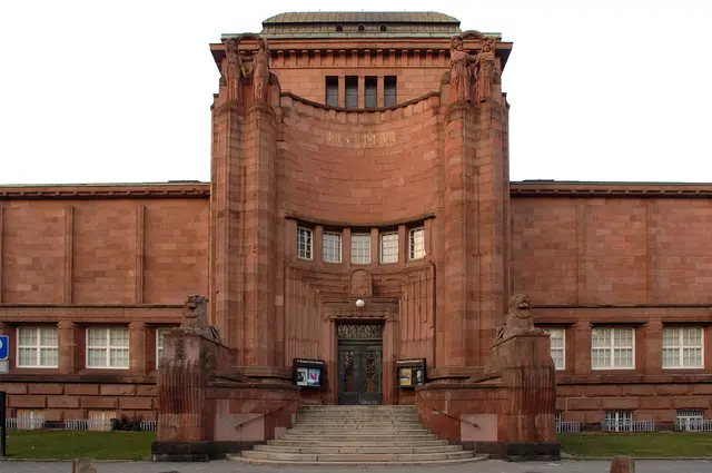 Altes Portal der Kunsthalle | Foto: ORFFEO STUDIO