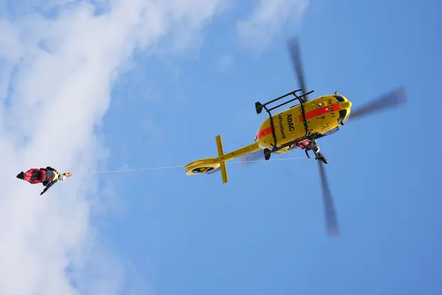 «Christoph 66» verfügt über reine Rettungswinde. (Archivbild) | Foto: Thomas Frey/ADAC Luftrettung /dpa