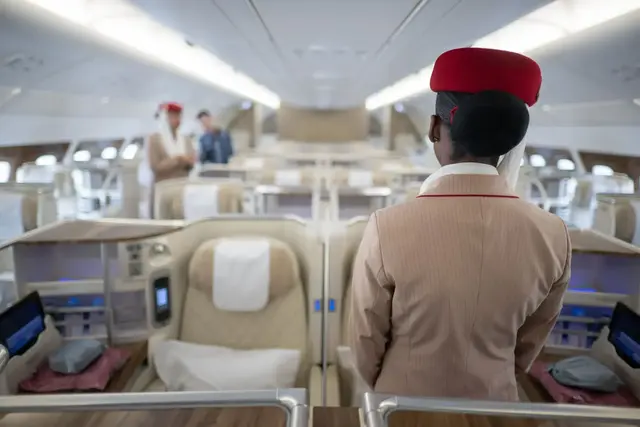 Beim Einsteigen achtet die Crew darauf, ob Passagiere sich auffällig verhalten. (zu dpa: «Darum begrüßen Flugbegleiter alle Passagiere») | Foto: dpa