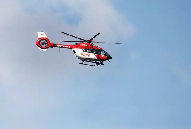 Ein Rettungshubschrauber brachte den Mann ins Krankenhaus. (Symbolbild) | Foto: Thomas Warnack/dpa