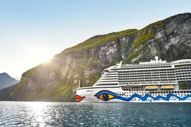AIDA Cruises: AIDAperla ist im Winter 2027/2028 ab Kiel auf Routen in Nord- und Ostsee sowie Richtung Kanaren unterwegs. | Foto: AIDAperla_c_AIDA Cruises