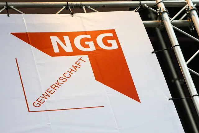 Die Gewerkschaft NGG hat einen Tarifvertrag für die Süßwarenindustrie abgeschlossen.  | Foto: Focke Strangmann/dpa