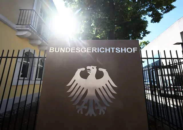 Betroffene können Geld zurückverlangen: Der BGH hat Klauseln für unwirksam erklärt, die ein Jahresentgelt für sogenannte Riester-Bausparverträgen festlegen. | Foto: Uli Deck/dpa-mag