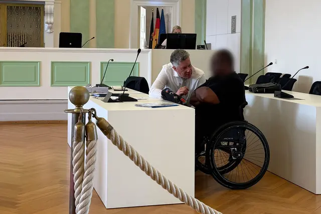 Der Angeklagte räumte die Vorwürfe ein. | Foto: Magdalena Henkel/dpa