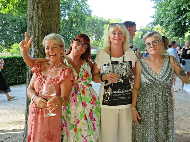 Die vier Ludwigshafener Damen sind oft bei DIDIs Auftritten | Foto: Brigitte Melder