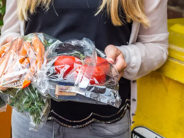 Die Grüne Jugend Speyer bietet am Montag, 10. August, einen Einkaufsservice für ältere Menschen an. | Foto: arborpulchra/stock.adobe.com