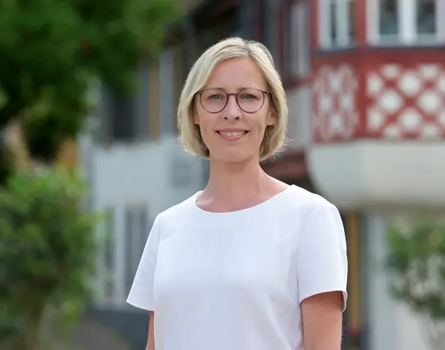 Im Domgartencafé können Speyererinnen und Speyerer ihr Anliegen direkt an die Oberbürgermeisterin richten. | Foto: Stadt Speyer/Klaus Landry