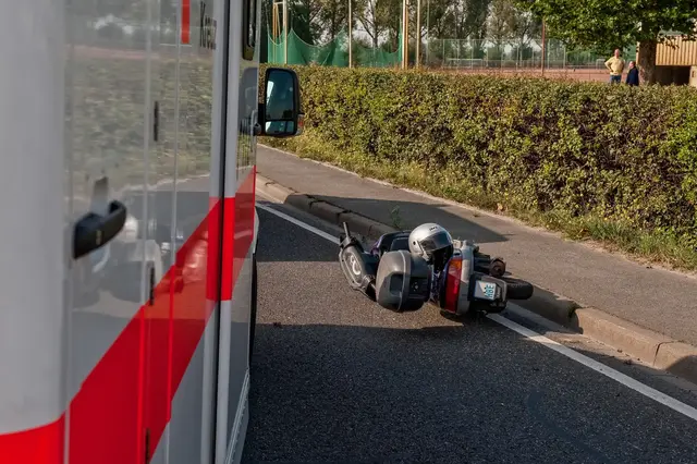 Eine 75-Jährige ist in Bad Sobernheim mit ihrem dreirädrigen Elektro-Rollstuhl auf einem Gehweg gestürzt und schwer am Kopf verletzt worden. Nach dem Unfall kam ein Rettungshubschrauber zum Einsatz und flog die Frau in die Universitätsmedizin Mainz. | Foto: Schepers_Photography/stock.adobe.com