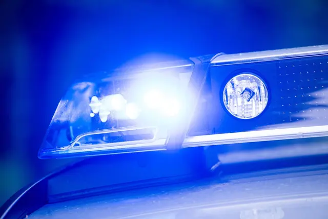 Die Polizei hat weitere Verdächtige im Fall einer Entführung festgenommen. (Symbolbild) | Foto: Lino Mirgeler/dpa