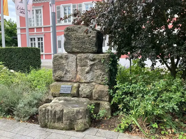 Bei den Sickinger Würfeln handelt es sich um die Überreste eines römischen Grabmals | Foto: Stephanie Walter