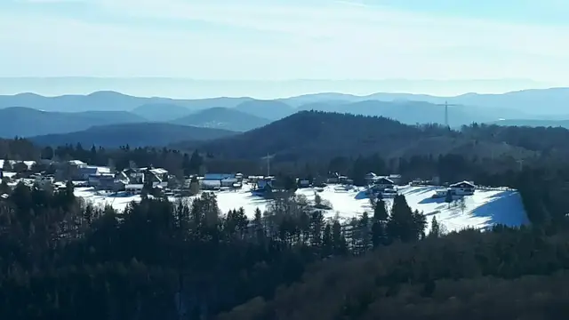 Hofstätten und Hermersbergerhof: In diesen beiden höchstgelegensten Dörfern des Pfälzerwaldes schlägt das Herz des pfälzischen Wintersports. | Foto: Markus Pacher