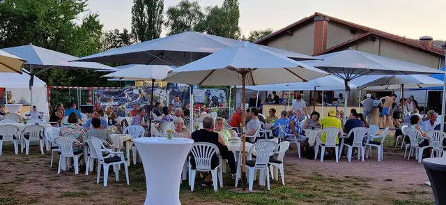 Seligmacherfest Ranschbach: Die Festwiese am Dorfgemeinschaftshaus wird erneut zur sommerlichen Weinfestkulisse. | Foto: Ortsgemeinde Ranschbach