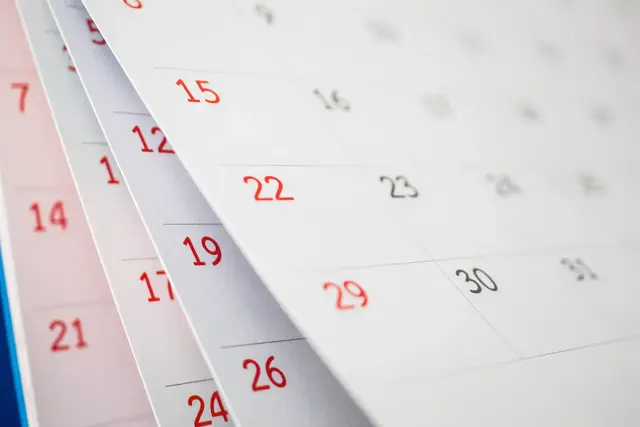 Seine Urlaubstage sollte man 2027 gut planen, um das Maximum aus den Brückentagen rauszuholen. | Foto: Piman Khrutmuang/stock.adobe.com