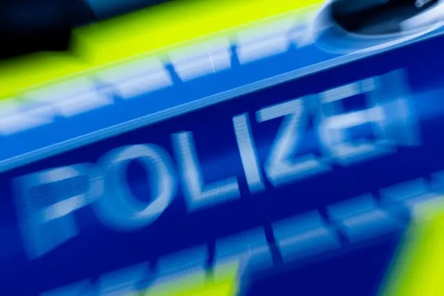 Der mutmaßliche Angreifer flüchtete nach der Tat. (Symbolbild) | Foto: Rolf Vennenbernd/dpa