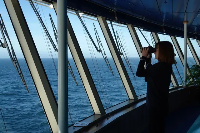 MSC Cruises: Auf der MSC Poesia unterstützt Meeressäuger-Beobachterin Maria Snell in Alaska ein Forschungsprogramm mit ORCA. | Foto: © MSC Cruises
