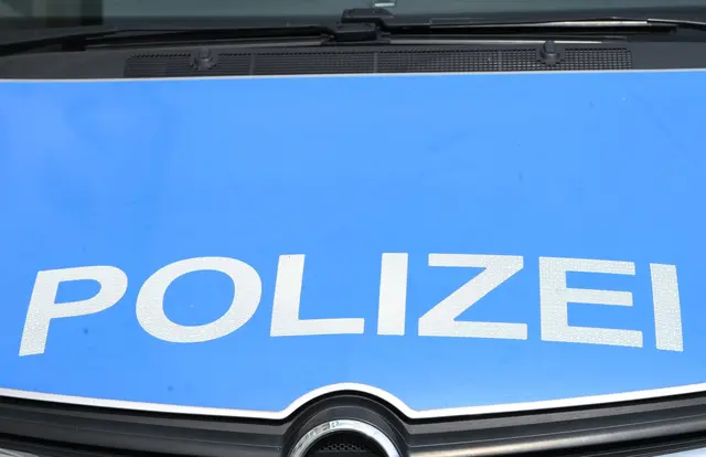 Die Polizei will im Laufe des Tage mehr Informationen bekanntgeben. (Symbolbild) | Foto: Malin Wunderlich/dpa