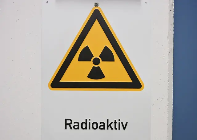 Von radioaktiven Mineralien gehen einige Gefahren aus. (Symbolbild) | Foto: Malin Wunderlich/dpa