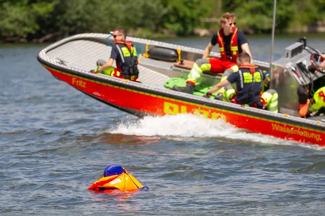 Die Gefahr ist dort besonders groß, wo im Notfall keine Rettungskräfte vor Ort sind, sagt die DLRG. (Symbolbild) | Foto: Helmut Fricke/dpa
