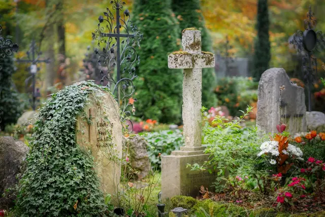 Friedhof/ Symbolfoto | Foto: Albrecht Fietz auf Pixabay 