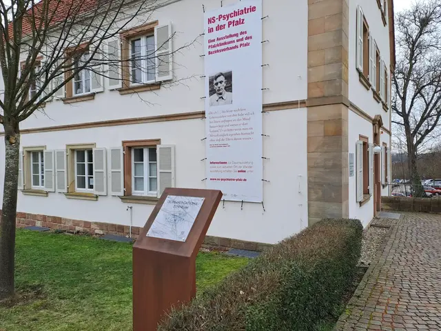 Im Alleehaus des Pfalzklinikums in Klingenmünster erzählt die Ausstellung von Opfern der NS-Psychiatrie. | Foto: Pfalzklinikum