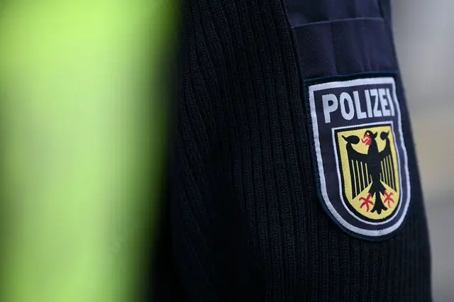Die Bundespolizei sprach dem Mann einen Platzverweis aus. (Symbolbild) | Foto: Katharina Kausche/dpa