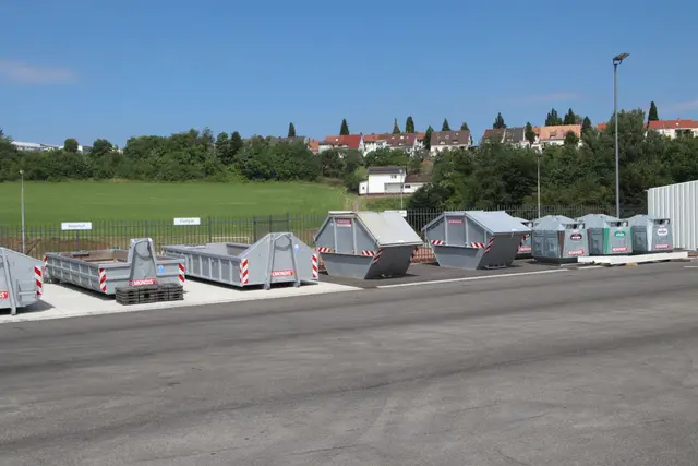 Früher losfahren, bevor es richtig heiß wird. Nächste Woche öffnet der Wertstoffhof Ohmbach morgens eher. | Foto: Stadt Pirmasens