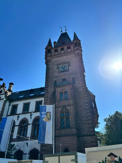 Der Rote Turm | Foto: BAS