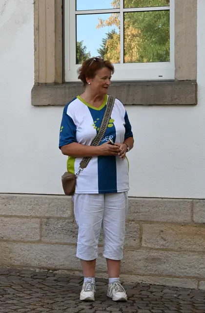 Kreisbeigeordnete Anette Kloos bei Ihren Grußworten zur Eröffnung der Abschlussfeier der Ferienwoche im Terra Sigillata Museum | Foto: Andrea Abt