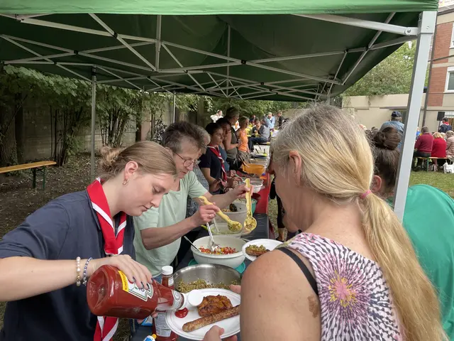 Zum 15. Mal lädt die Gemeinde Sankt Martin in Kaiserslautern zum Grillfest für Obdachlose und Menschen in schwierigen Lebenslagen ein | Foto: Andreas Keller/gratis