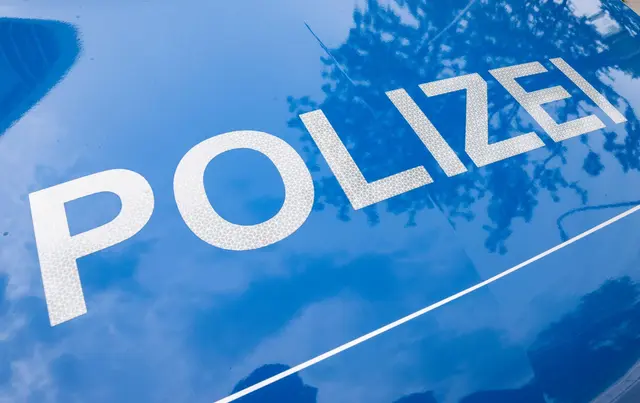 Die Polizei sucht nach Zeugen bei einem Fall sexueller Belästigung. (Symbolbild) | Foto: Boris Roessler/dpa
