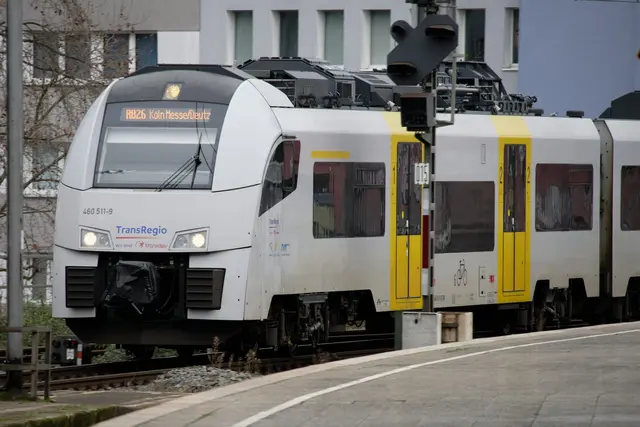 Die RB26 verkehrt zwischen Köln und Mainz. (Symbolbild) | Foto: Henning Kaiser/dpa