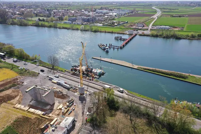 Neckarbrücke Gründung Pfeiler Achse 70 im Bau | Foto: RPK