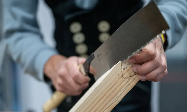 Das Handwerk findet bei jungen Menschen wieder mehr Interesse. (Symbolbild) | Foto: Leonie Asendorpf/dpa