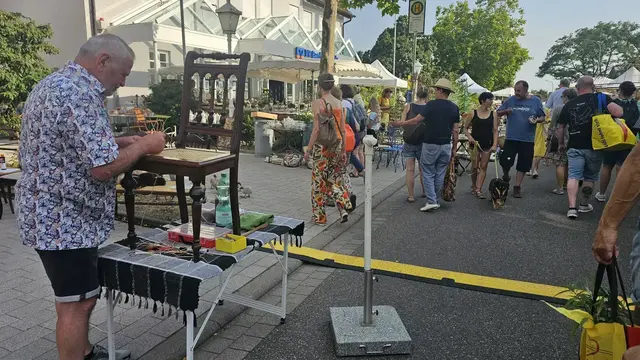 Beim Pfälzer Gartenmarkt können Besucher nicht nur Pflanzen und Gartenideen entdecken, sondern auch Handwerkern bei ihrer Arbeit über die Schulter schauen. | Foto: Eva Bender