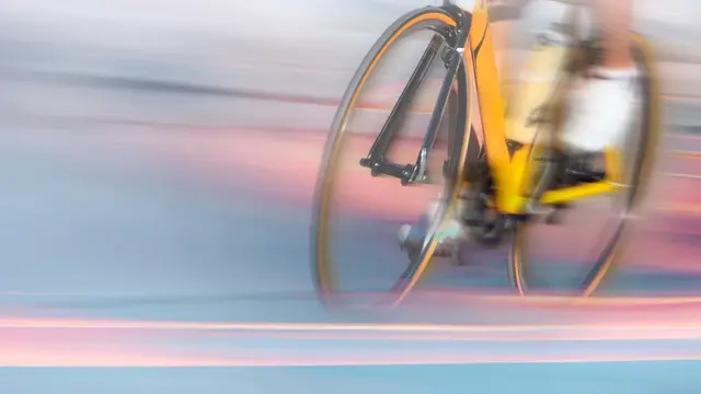 sportstudio live: Im August laufen im ZDF Live-Übertragungen zur Deutschland Tour 2026 und zur SailGP-Regatta vor Sassnitz. | Foto: ZDF