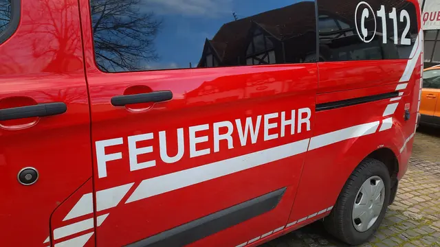 24 Alarmierungen in nur 24 Stunden: Die Feuerwehr in Speyer musste zu Bränden, Unwetterschäden, Ölspuren und einer Nachbarschaftshilfe nach Dudenhofen ausrücken. Verletzt wurde niemand. | Foto: Kristin Hätterich