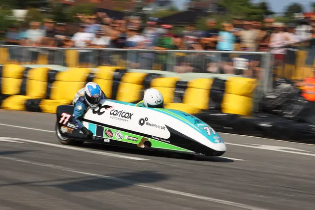  Reeves/Billich gaben auch in Schotten kräftig Gas !  | Foto: moto-foto