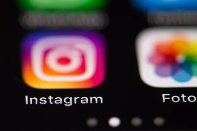 Diab soll bezahlte Kooperationen in Instagram-Storys nicht oder nicht ausreichend als Werbung gekennzeichnet haben (Symbolfoto)  | Foto: Silas Stein/dpa