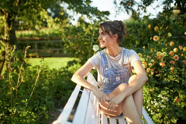 Lazy Gardening mit Bodendeckern, Mulch und trockenheitsverträglichen Pflanzen. | Foto: Industrieverband Agrar e.V. (IVA)/ COMPO GmbH